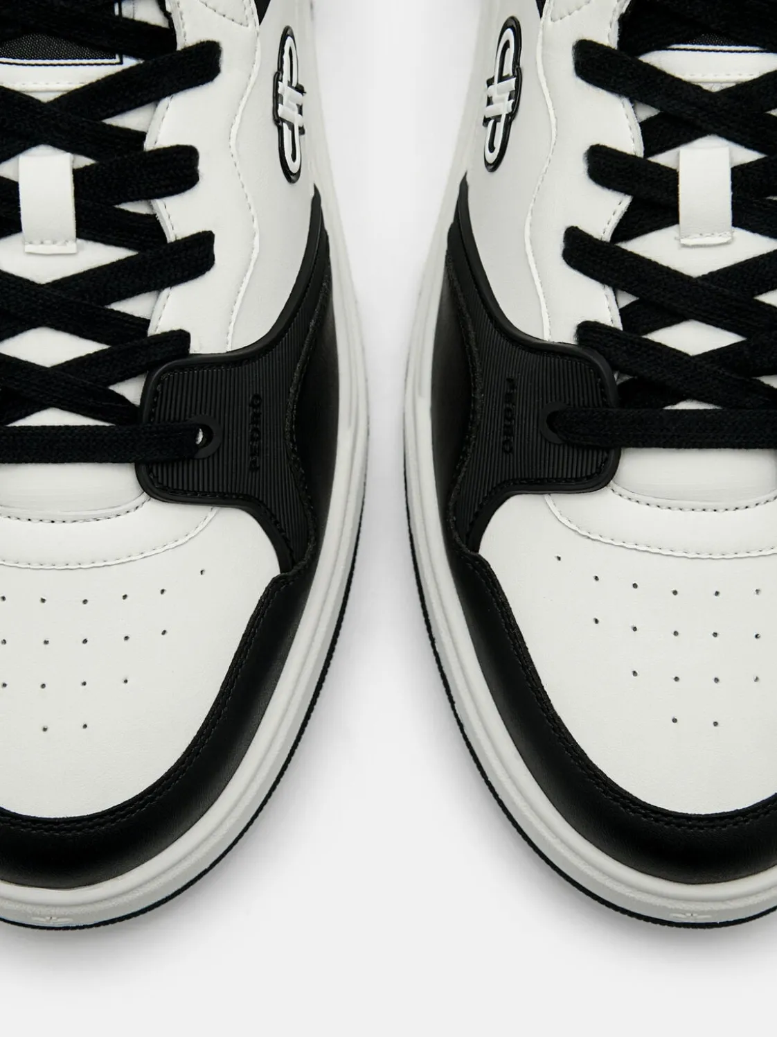 Aerial Sneakers - Black