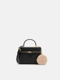 Ari Shoulder Bag - Black