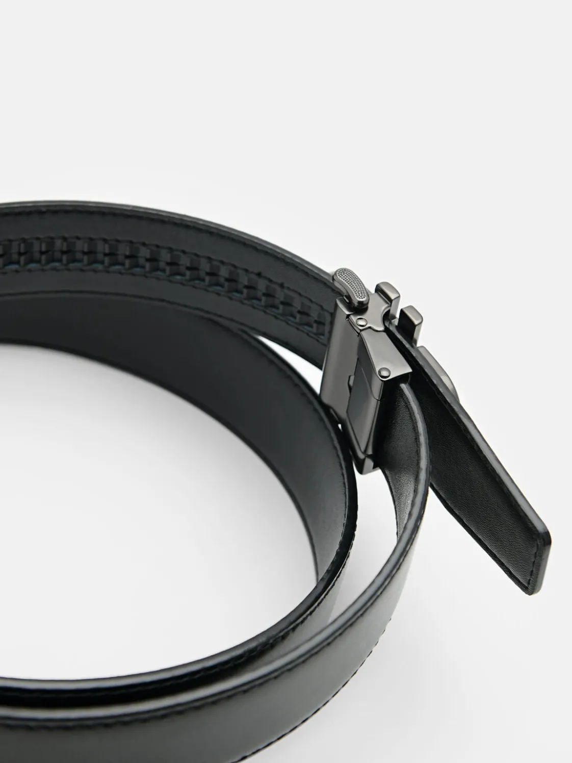 Embossed Automatic Belt - Black