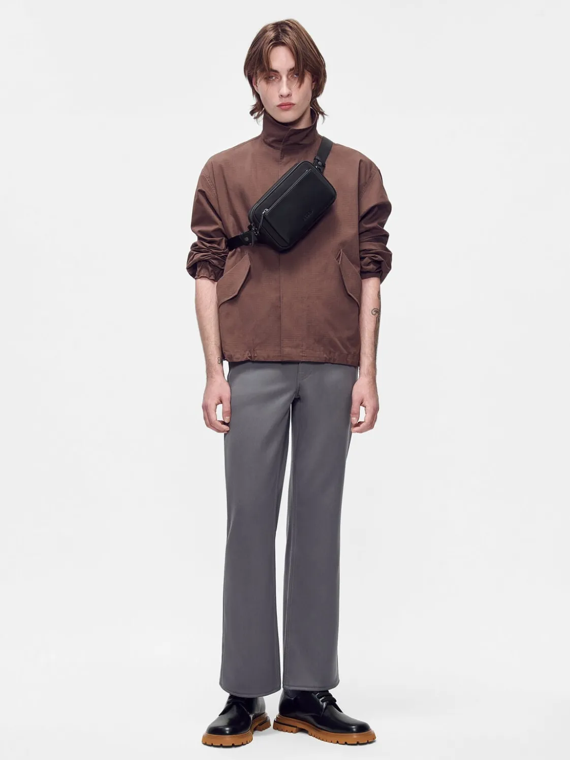 Evans Sling Pouch - Black