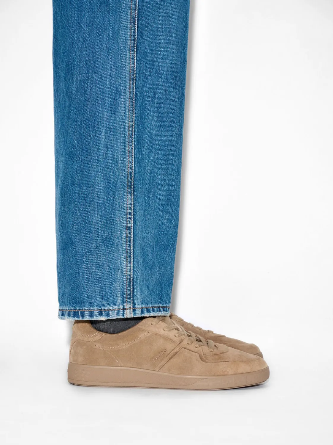 Fleet Suede Sneakers - Sand