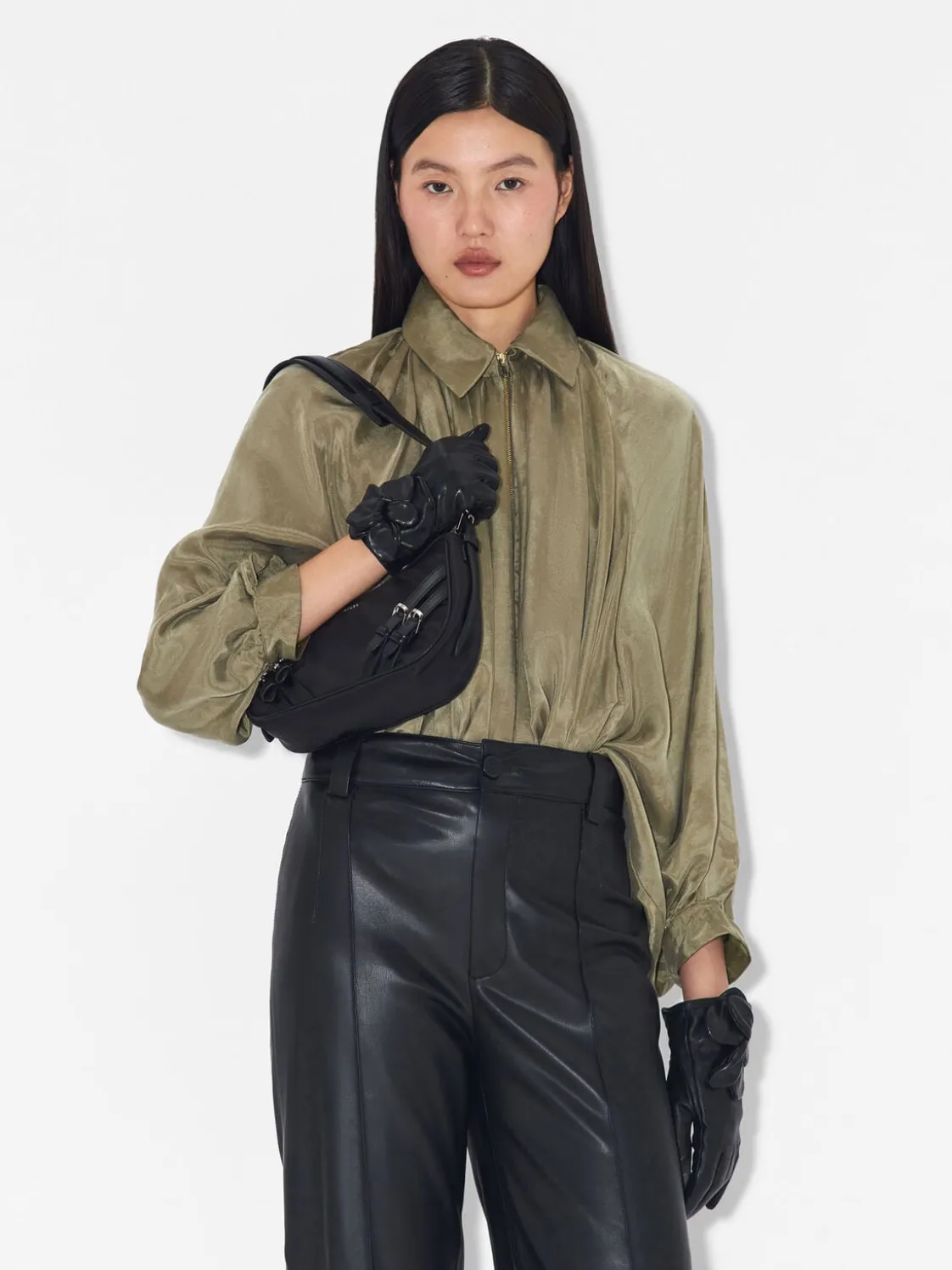 Helix Buckle Shoulder Bag - Black