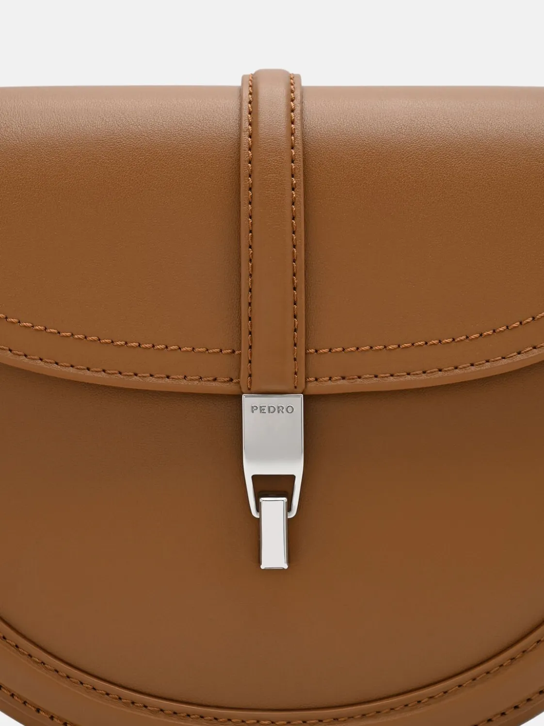 Hitch Leather Shoulder Bag - Cognac