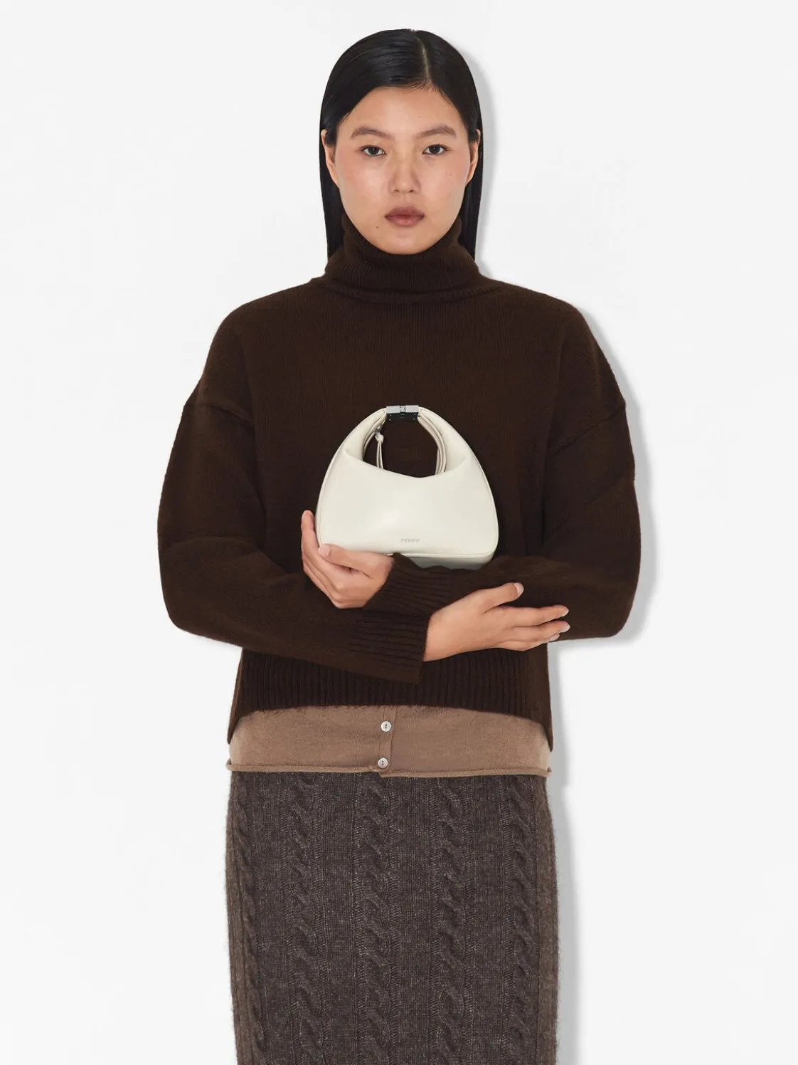 Jatte Crescent Bag - Chalk