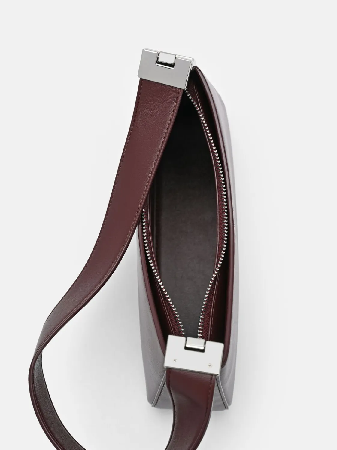 Jatte Shoulder Bag - Wine