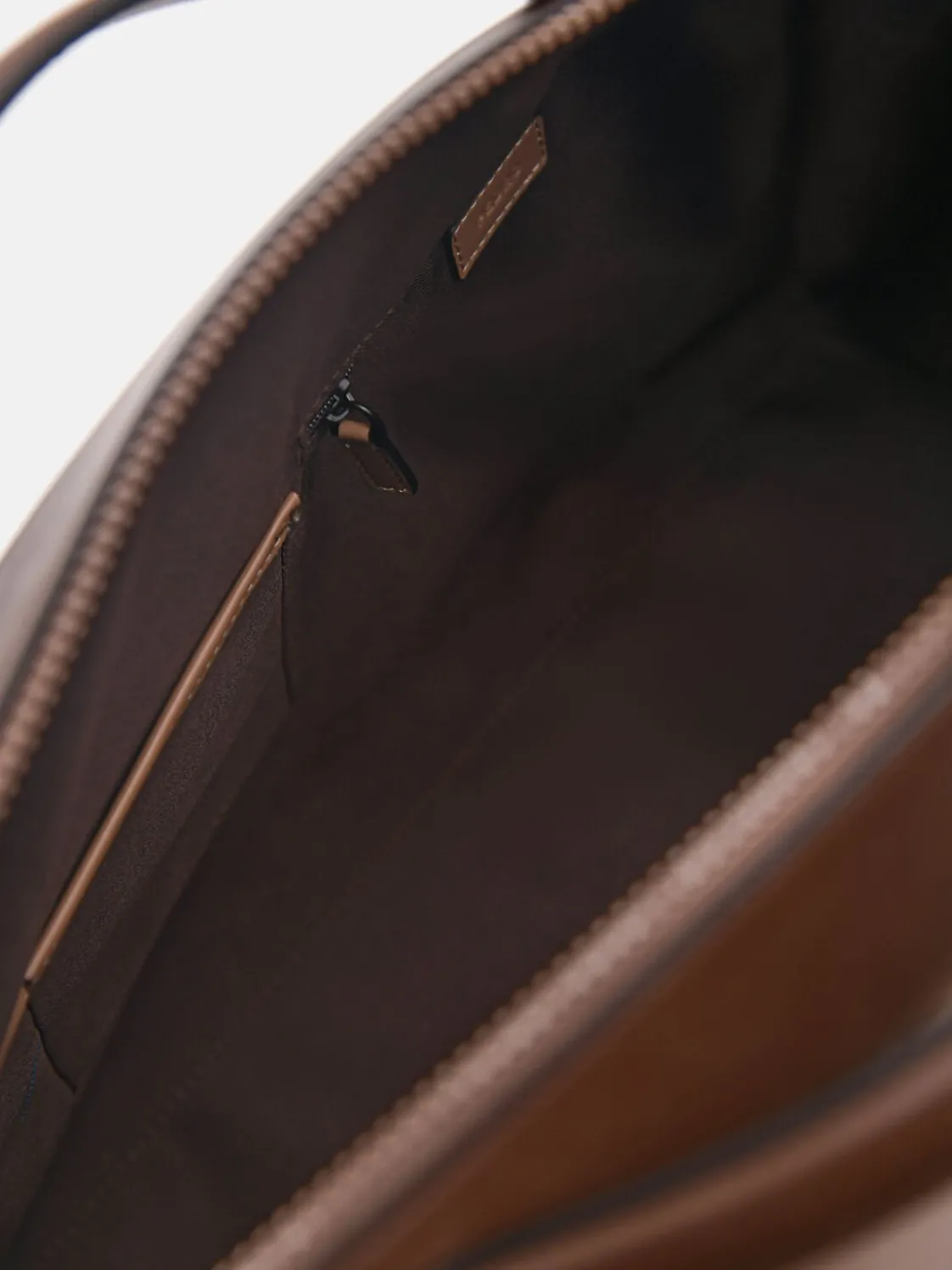 Jet Set Duffle Bag - Taupe