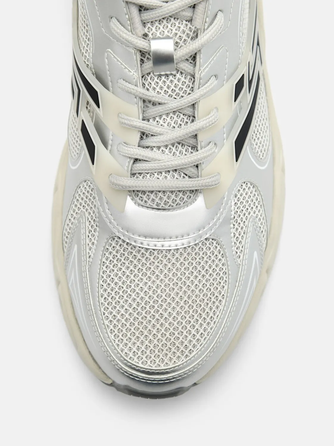 Novo Cyclone Sneakers - Silver