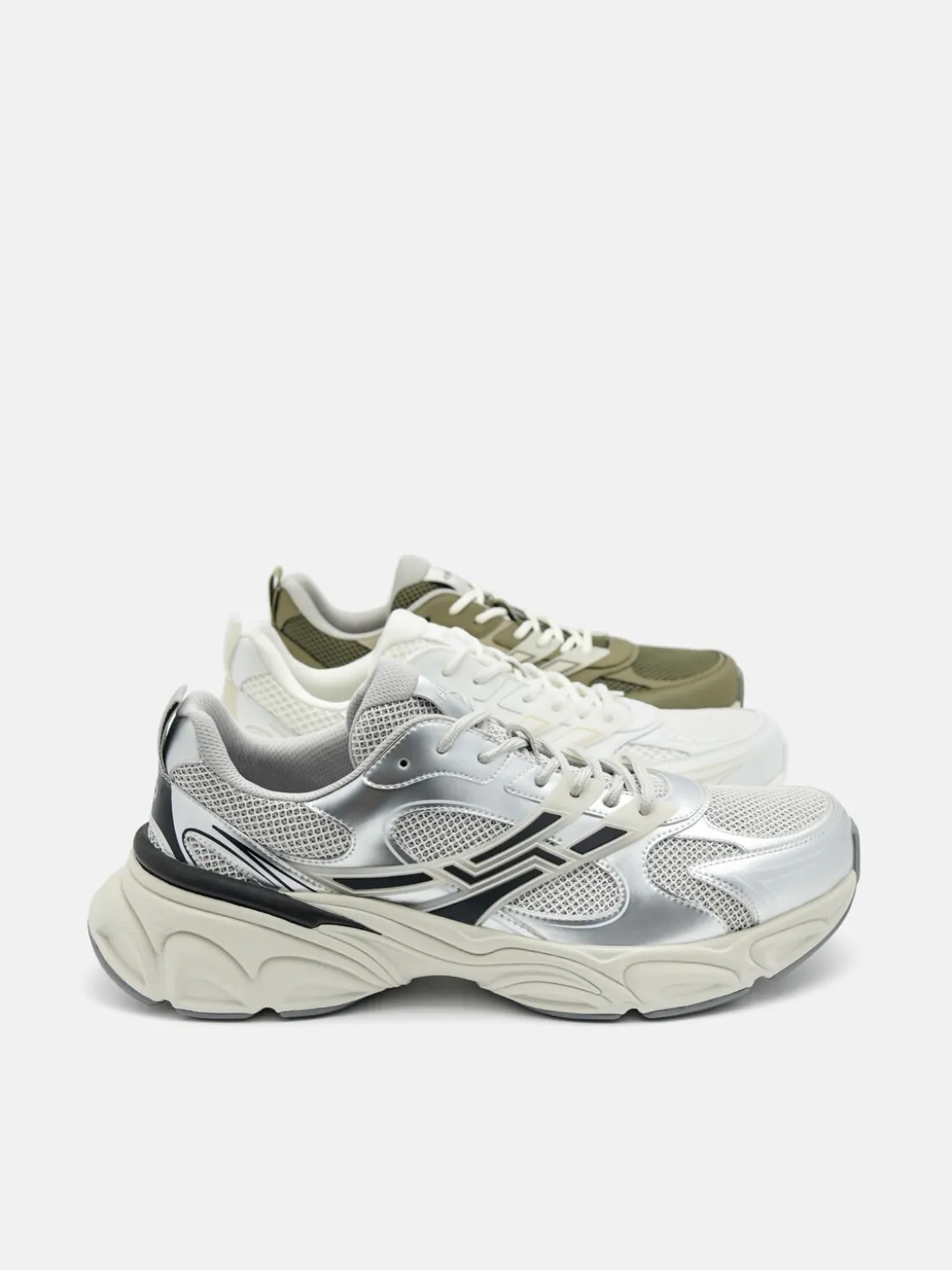 Novo Cyclone Sneakers - White