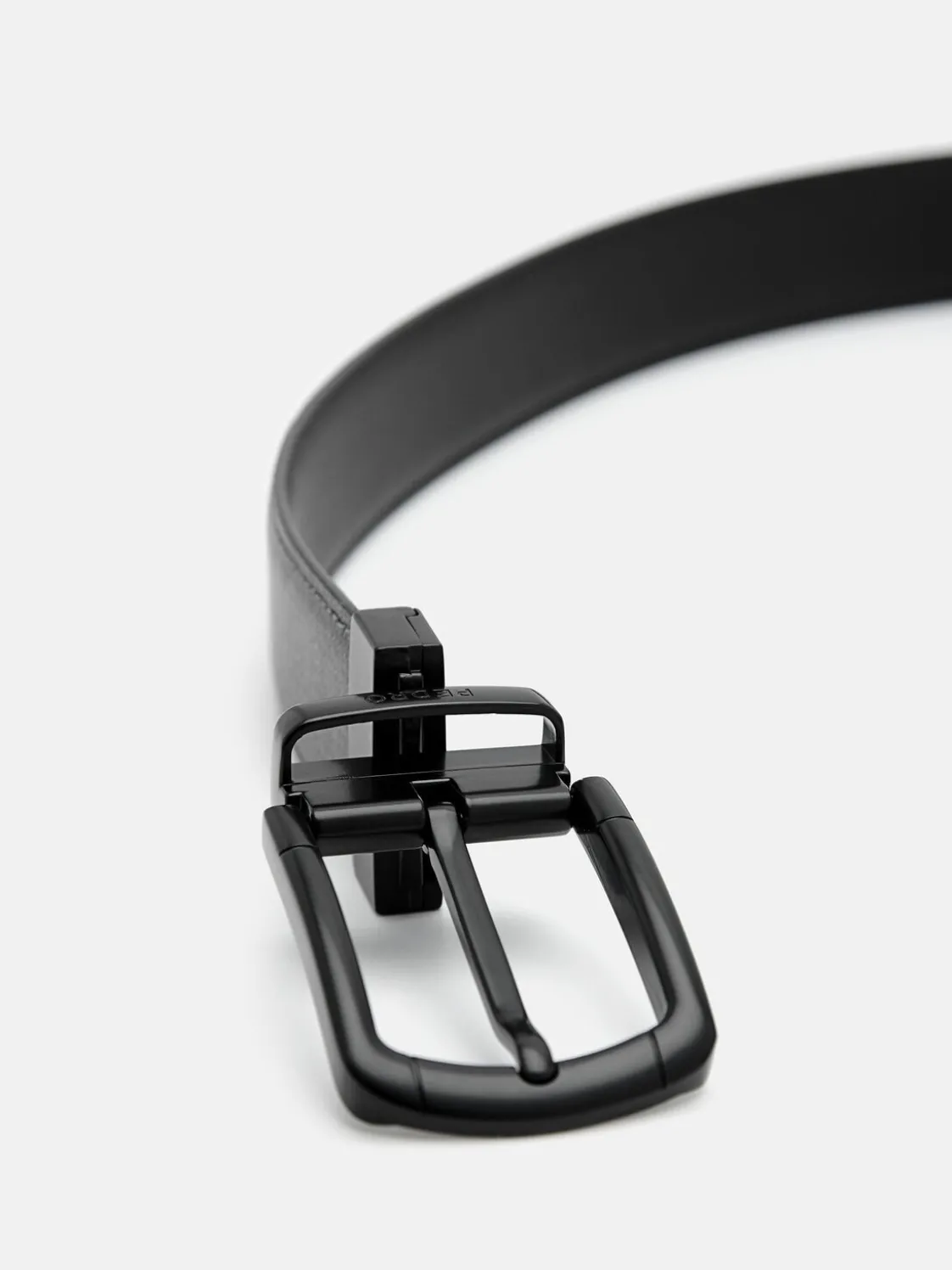 Saffiano Leather Reversible Pin Belt - Dark Grey