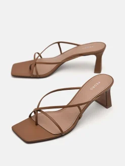 Strappy Toe Loop Heel Sandals - Brown