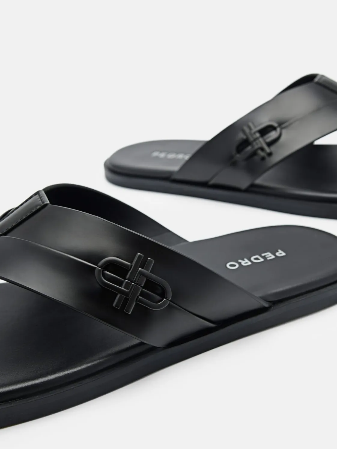 Thong Sandals - Black