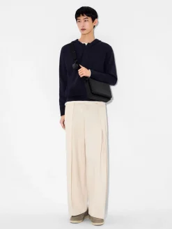 Travis Crossbody Bag - Black