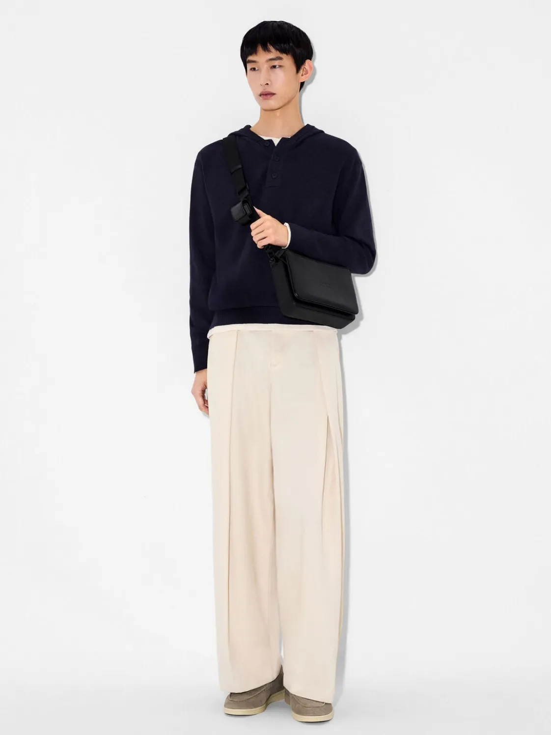 Travis Crossbody Bag - Black
