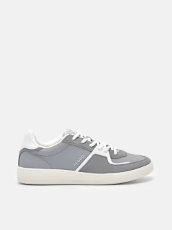 Women's Fleet Sneakers - Grey